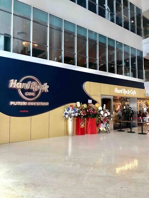 Pinetree Marina Resort By Wp Homestay Johor Bahru 0*,